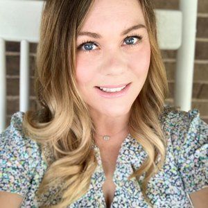 Meet your Posher, Nikki